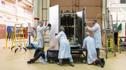 NASA и Katalyst готовят спутник LINK для спасения обсерватории Swift от схода с орбиты